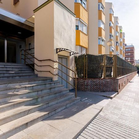 Diseno Y Comodidad En Bami 塞维利亚 外观 照片